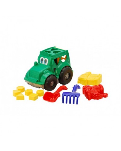 Детский набор: трактор з вкладишами, лопатка, грабли, две большие пасочки